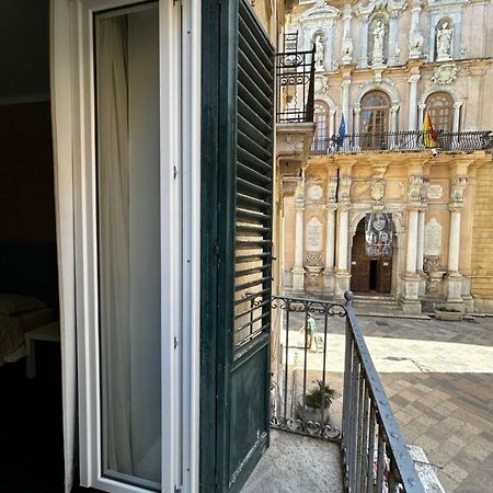 Casa Garibaldi Apartment Trapani Ngoại thất bức ảnh
