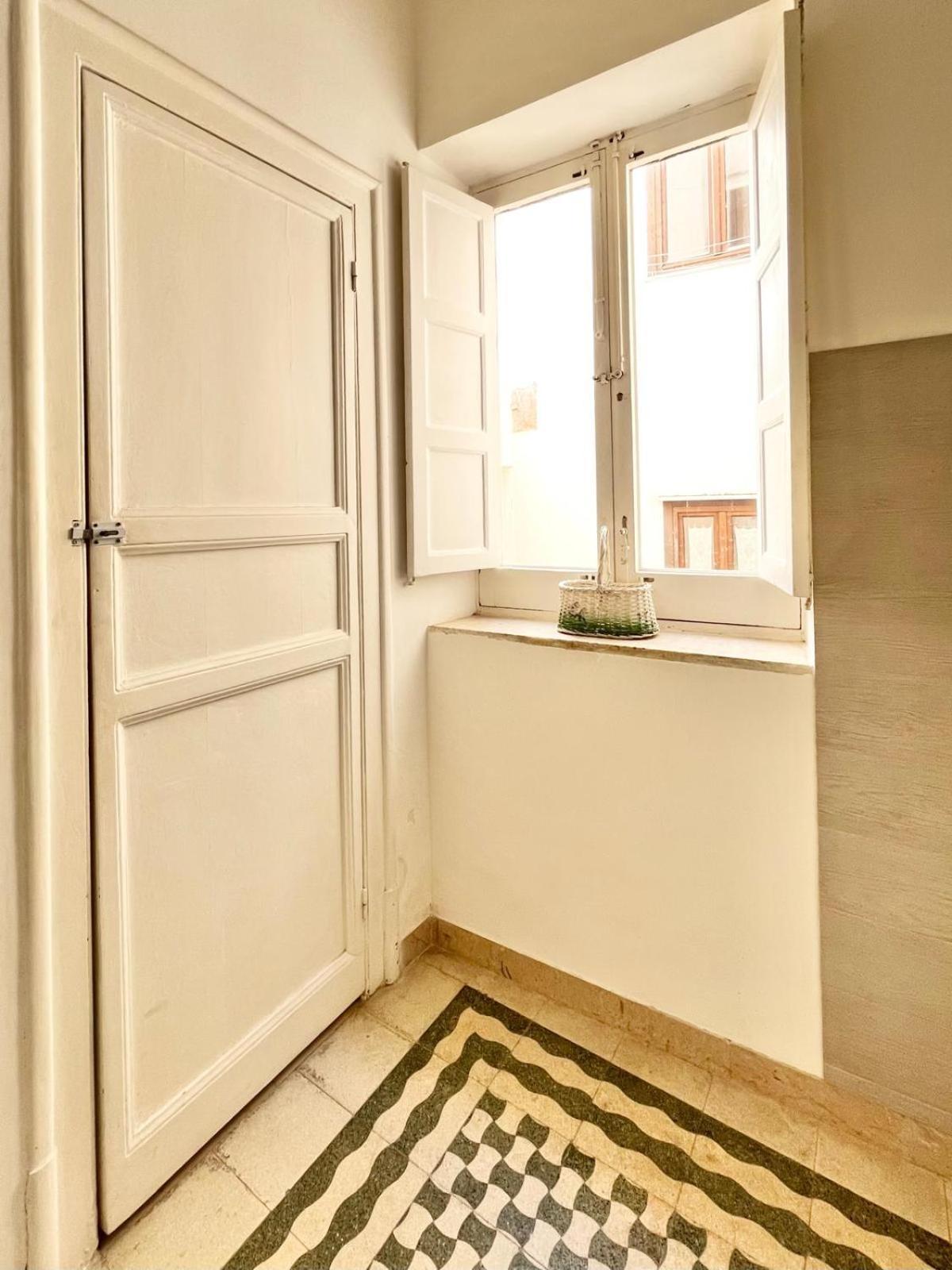 Casa Garibaldi Apartment Trapani Ngoại thất bức ảnh